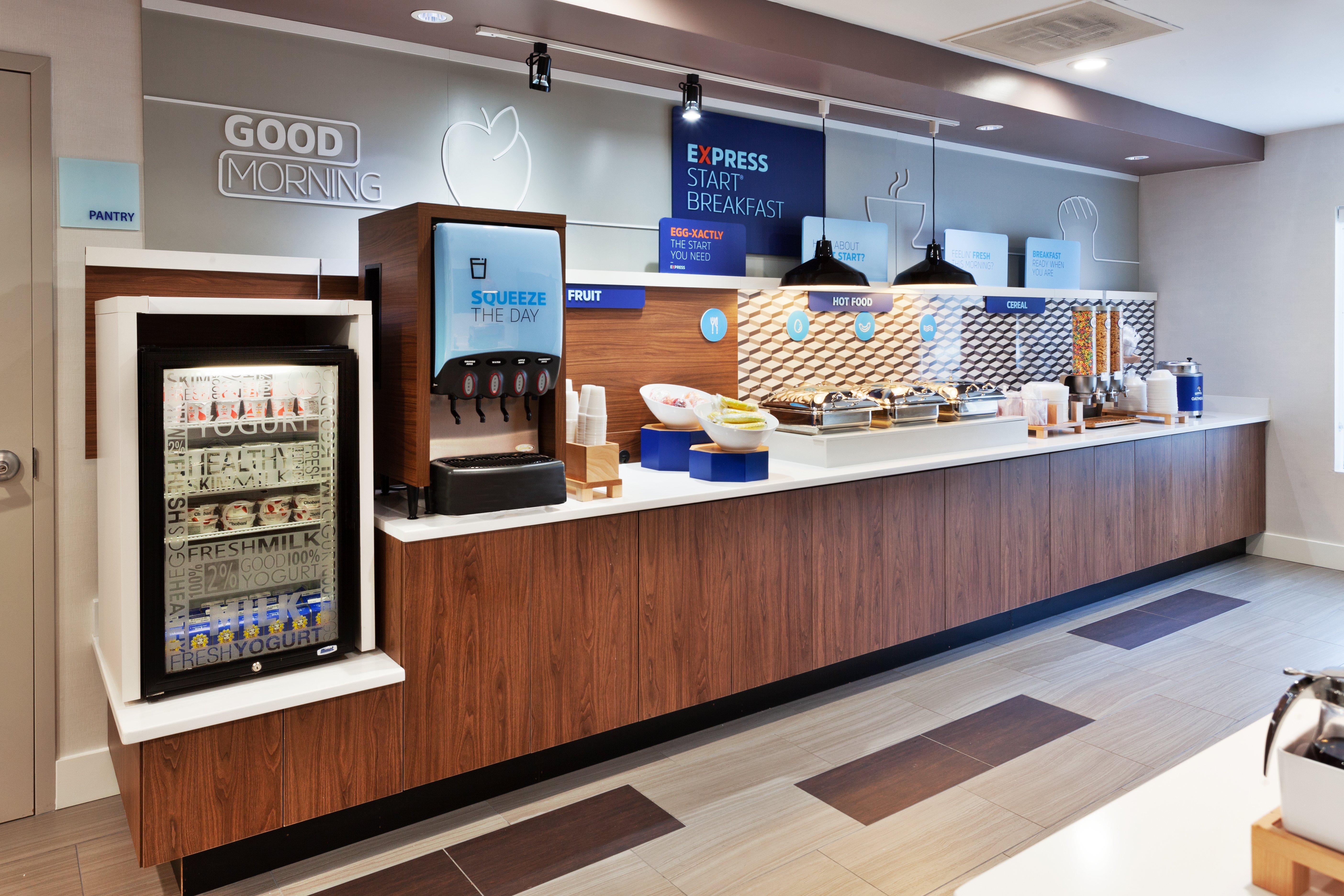 Holiday Inn Express Rome-East By Ihg Eksteriør billede