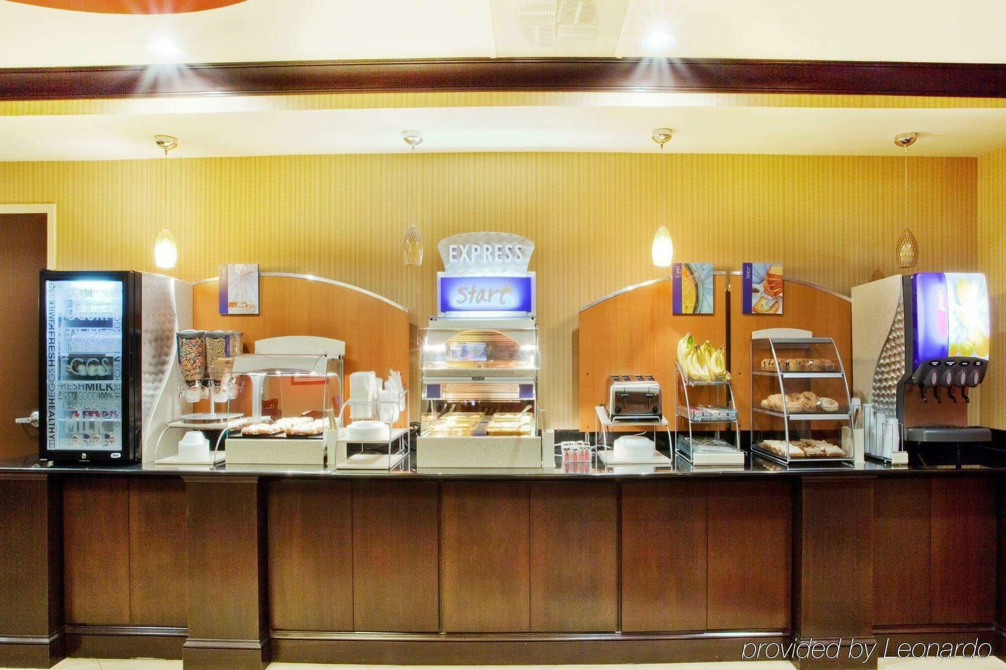Holiday Inn Express Rome-East By Ihg Eksteriør billede
